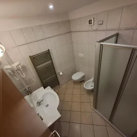 Hotel apartamentowy Rosemary Brenzone sul Garda