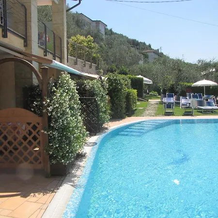 Rosemary Hotel apartamentowy Brenzone sul Garda