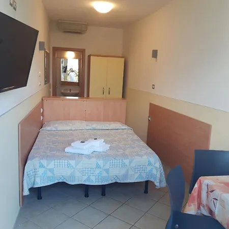 Rosemary Lejlighedshotel Brenzone sul Garda