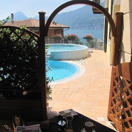 Rosemary Hotel apartamentowy Brenzone sul Garda