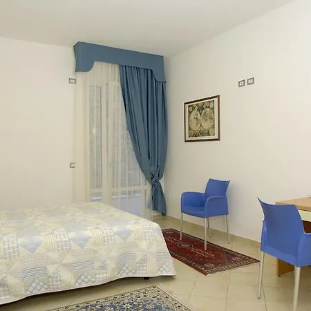 Rosemary Apartahotel Brenzone sul Garda